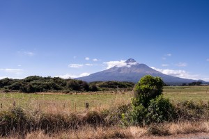 Mt Taranaki ohne postkartentauglichen Vordergrund